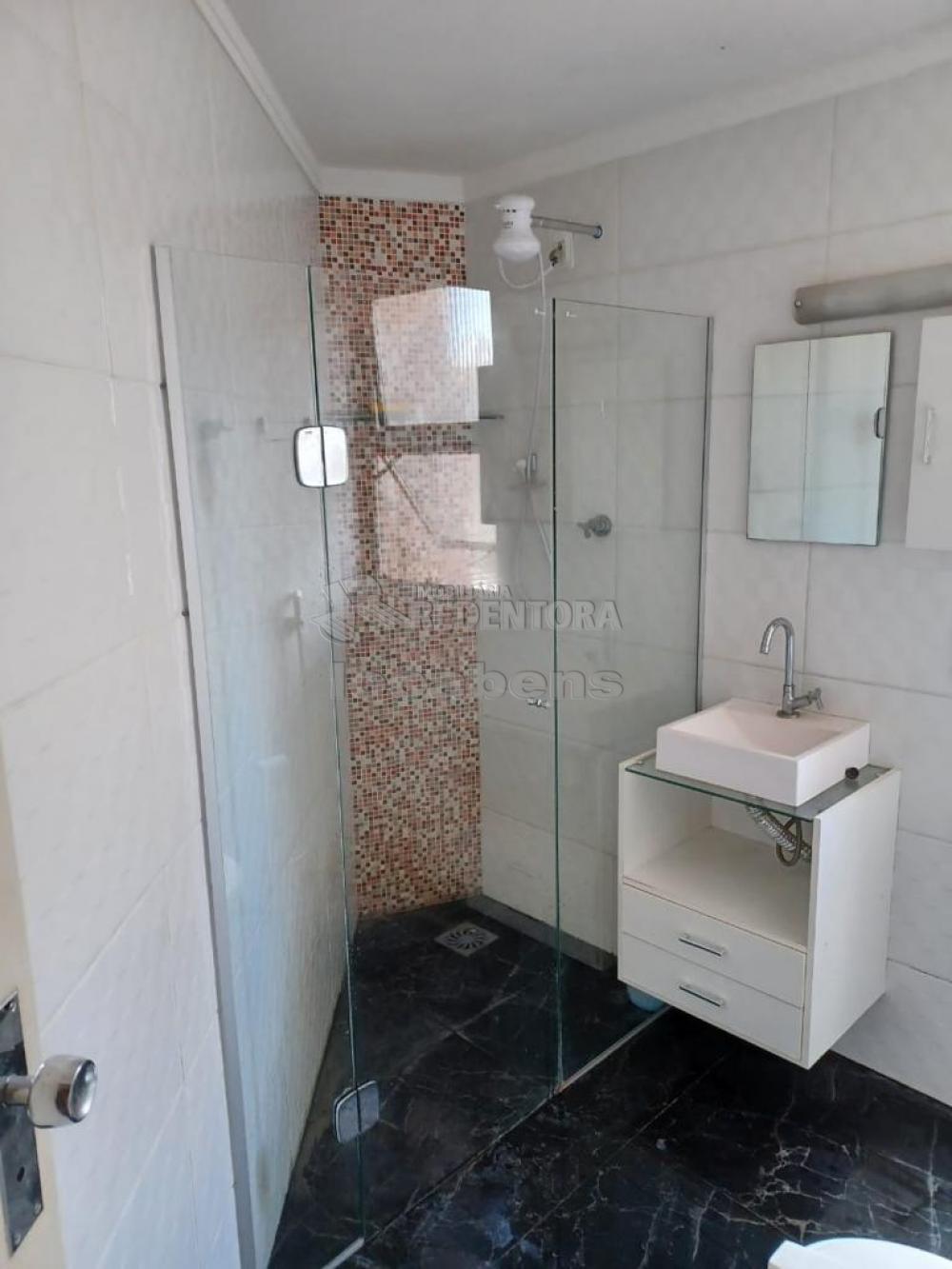 Alugar Apartamento / Padrão em São José do Rio Preto R$ 780,00 - Foto 30