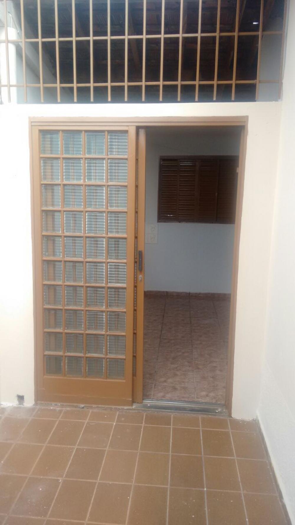 Comprar Casa / Padrão em São José do Rio Preto R$ 280.000,00 - Foto 16