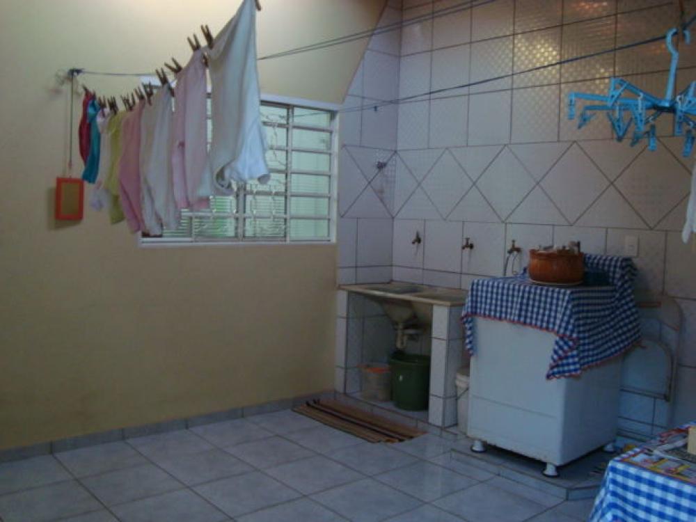 Comprar Casa / Padrão em São José do Rio Preto R$ 400.000,00 - Foto 7