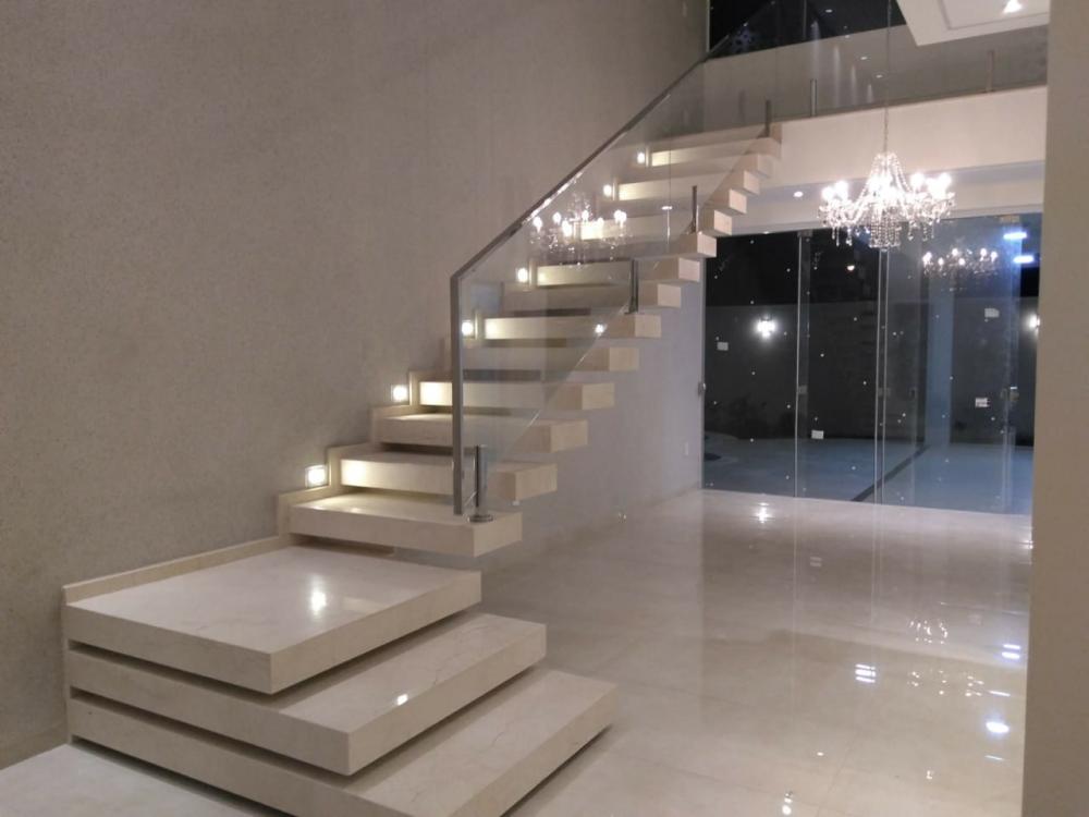 Casa de Condomínio à venda com 3 quartos, 240m² - Foto 3