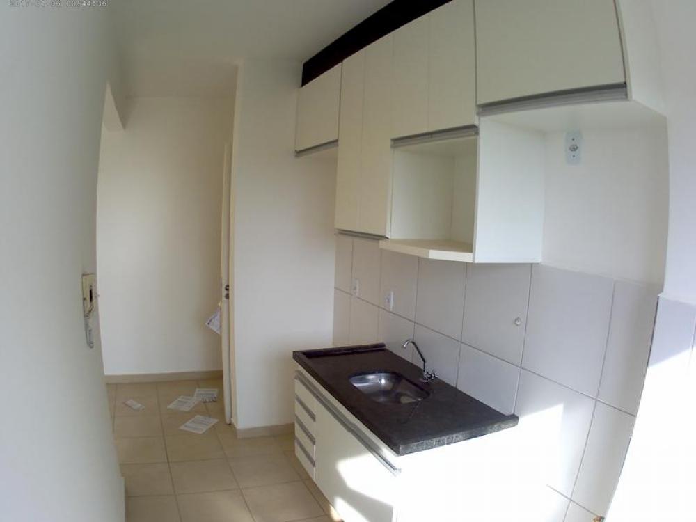 Alugar Apartamento / Padrão em São José do Rio Preto R$ 1.000,00 - Foto 10