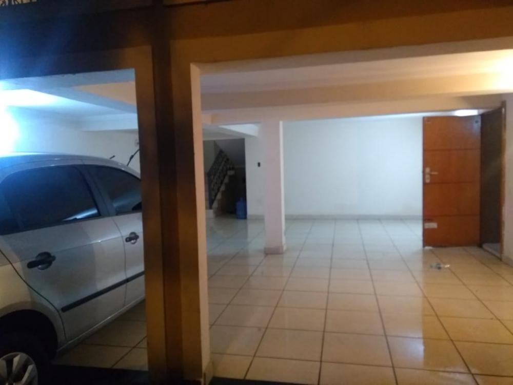 Alugar Casa / Padrão em São José do Rio Preto R$ 3.800,00 - Foto 8