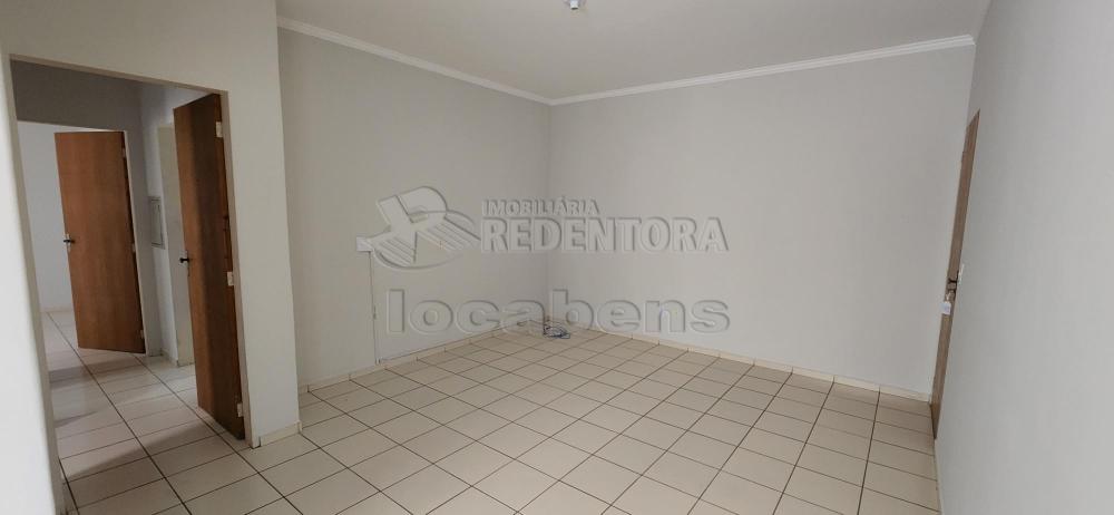 Alugar Apartamento / Padrão em São José do Rio Preto apenas R$ 750,00 - Foto 2