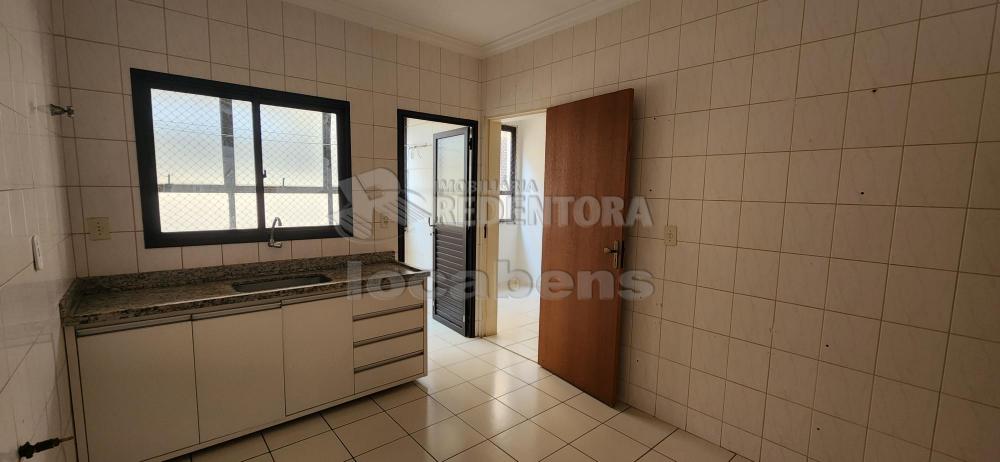 Alugar Apartamento / Padrão em São José do Rio Preto apenas R$ 750,00 - Foto 4