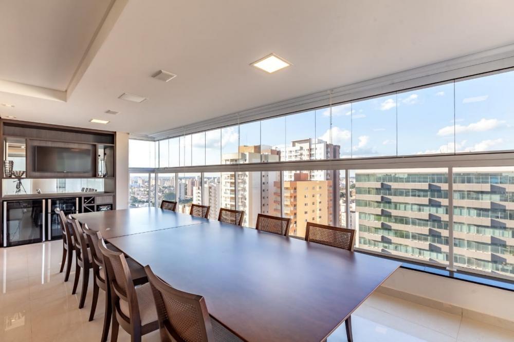SAO JOSE DO RIO PRETO Apartamento Venda R$1.750.000,00 Condominio R$1.100,00 3 Dormitorios 3 Vagas Area construida 250.00m2 SAO JOSE DO RIO PRETO Apartamento Venda R$1.750.000,00 Condominio R$1.100,00 3 Dormitorios 3 Vagas Area construida 250.00m2