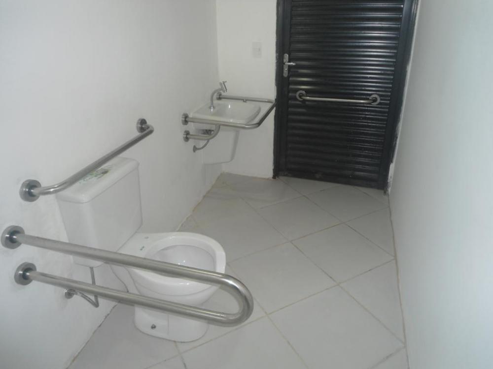 Comprar Comercial / Salão em São José do Rio Preto R$ 450.000,00 - Foto 6