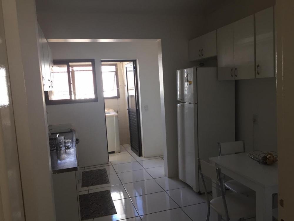 Comprar Apartamento / Padrão em São José do Rio Preto R$ 420.000,00 - Foto 2