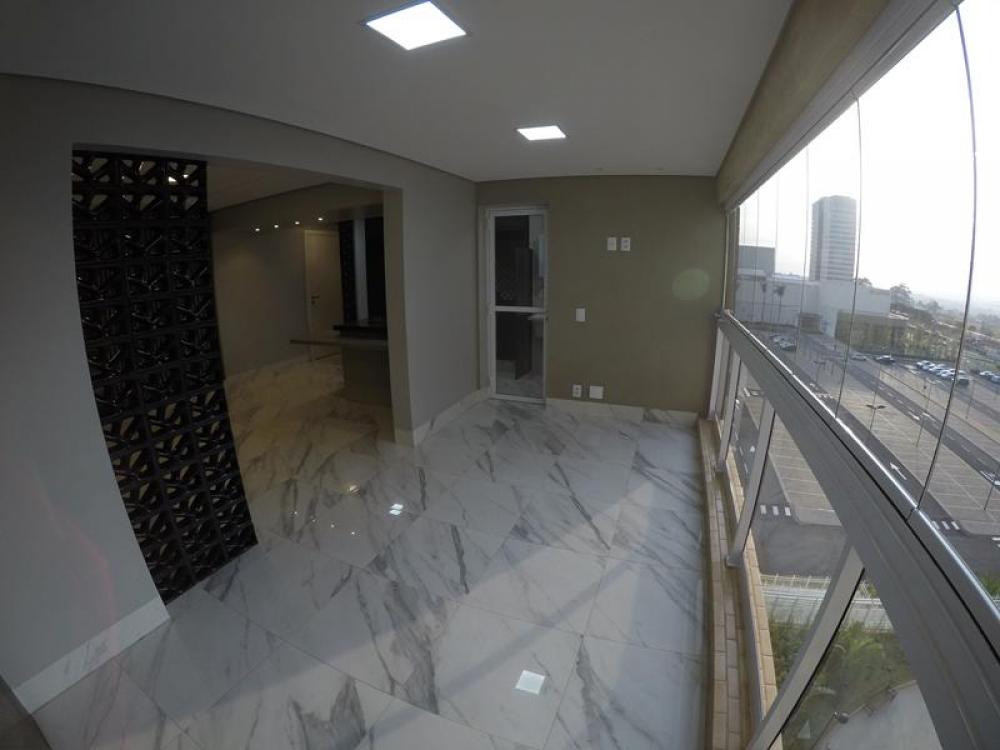 Alugar Apartamento / Padrão em São José do Rio Preto R$ 4.000,00 - Foto 1