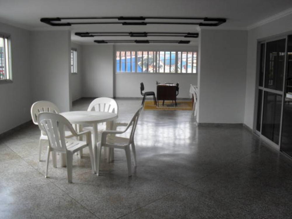 Comprar Apartamento / Padrão em São José do Rio Preto apenas R$ 220.000,00 - Foto 8