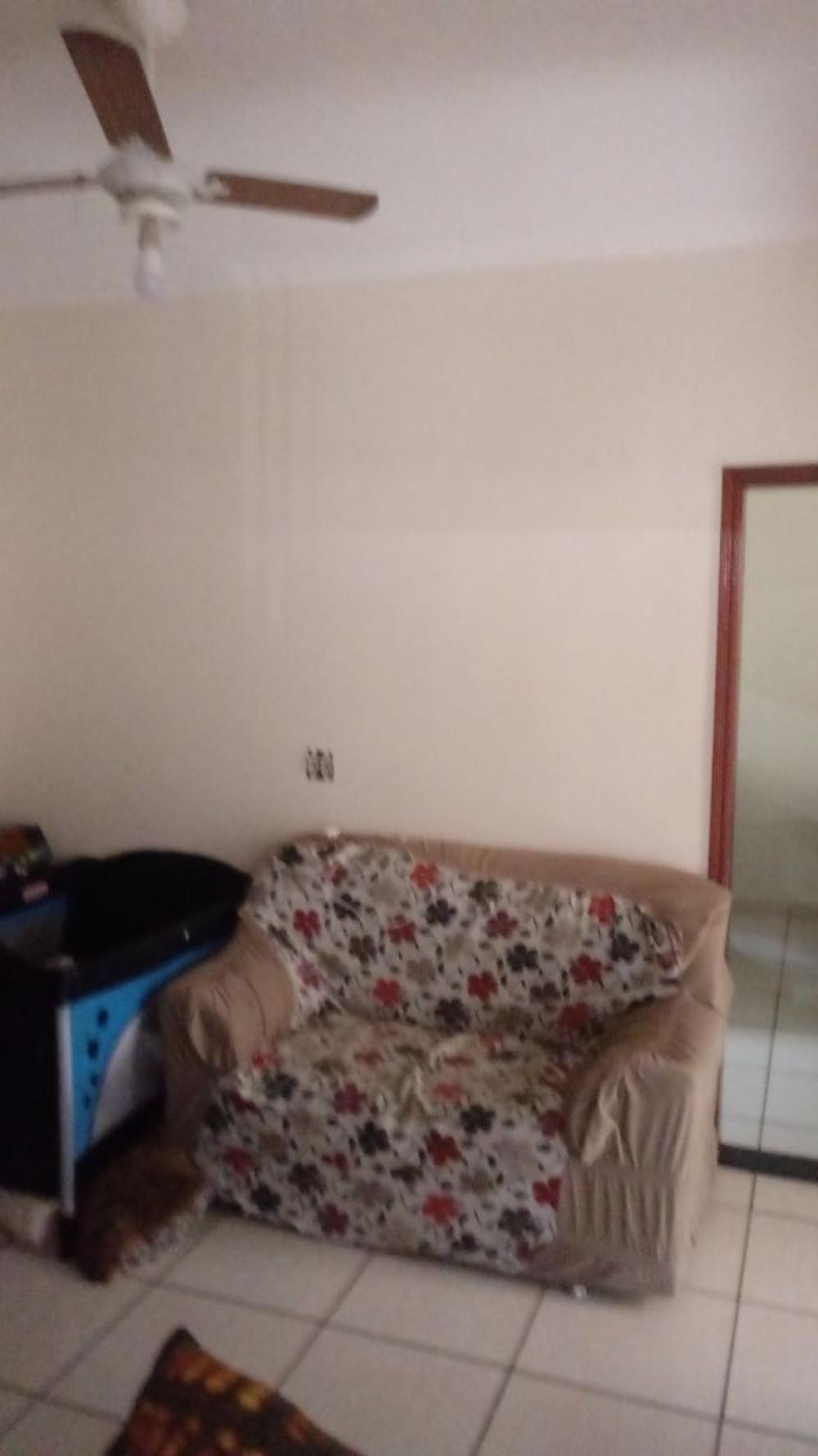 Comprar Casa / Padrão em São José do Rio Preto R$ 270.000,00 - Foto 5