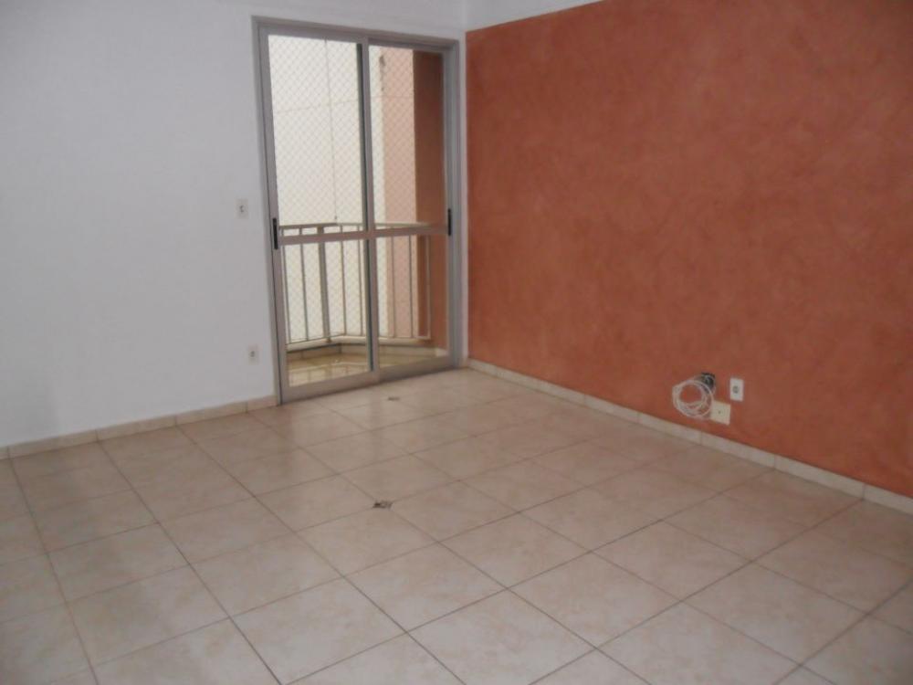 Comprar Apartamento / Padrão em São José do Rio Preto R$ 250.000,00 - Foto 1