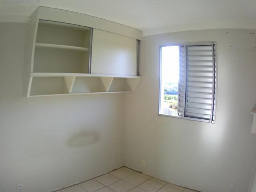 Comprar Apartamento / Padrão em São José do Rio Preto R$ 190.000,00 - Foto 6