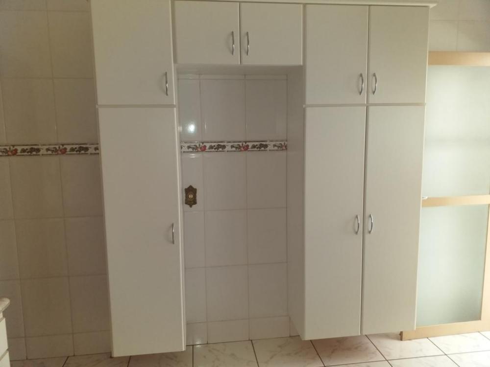 Alugar Apartamento / Padrão em São José do Rio Preto R$ 1.400,00 - Foto 6