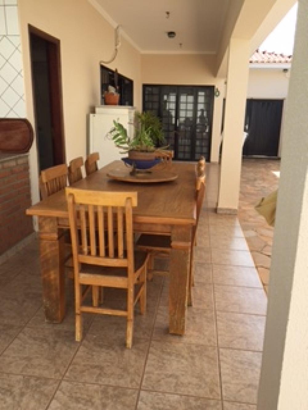 Comprar Casa / Padrão em São José do Rio Preto R$ 750.000,00 - Foto 2