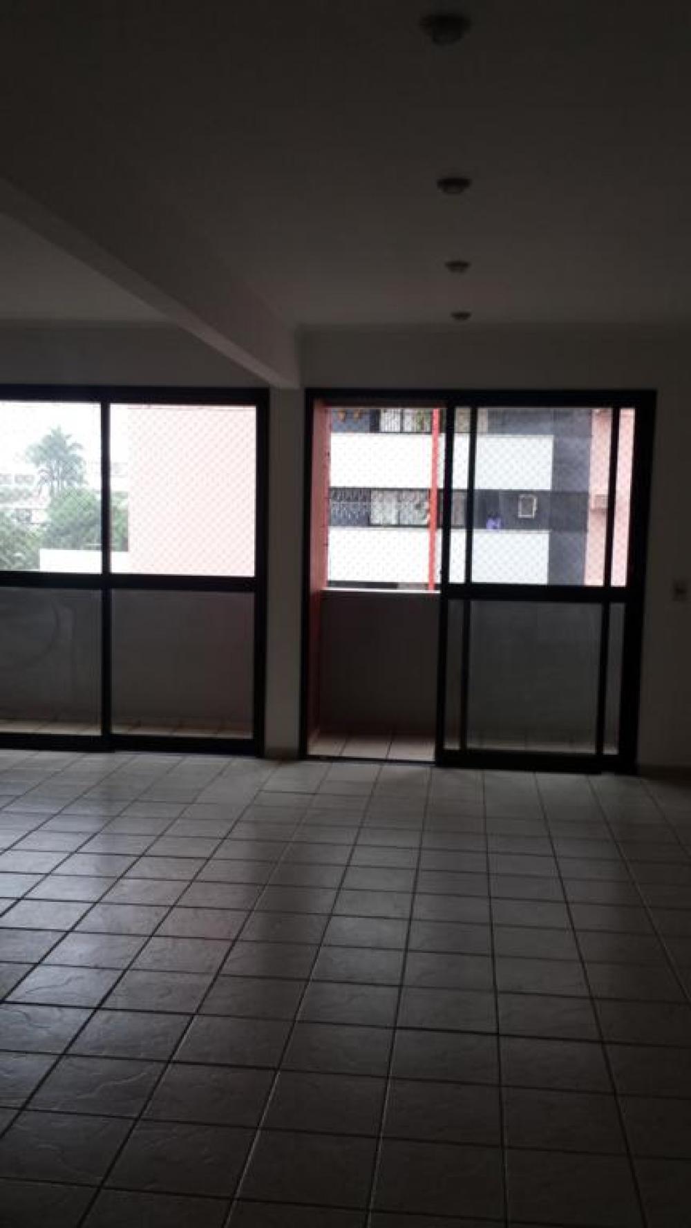 Sao Jose do Rio Preto Apartamento Venda R$700.000,00 Condominio R$940,00 4 Dormitorios 1 Suite Area construida 200.00m2 Sao Jose do Rio Preto Apartamento Venda R$700.000,00 Condominio R$940,00 4 Dormitorios 1 Suite Area construida 200.00m2