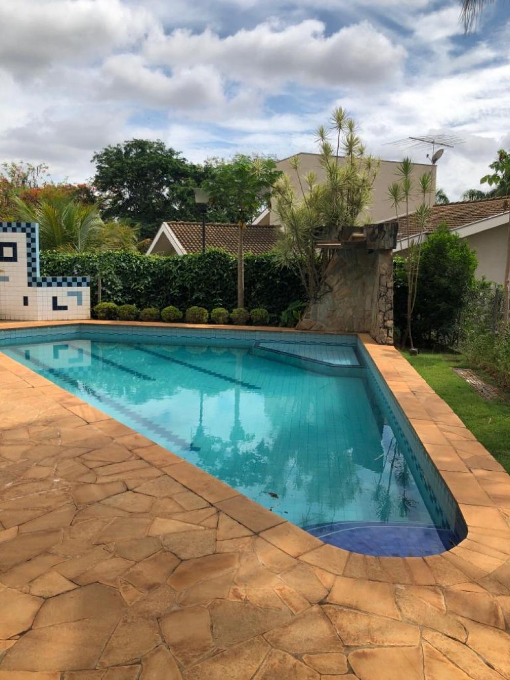 SAO JOSE DO RIO PRETO Casa Venda R$2.000.000,00 Condominio R$900,00 3 Dormitorios 1 Suite Area do terreno 952.00m2 Area construida 590.00m2 SAO JOSE DO RIO PRETO Casa Venda R$2.000.000,00 Condominio R$900,00 3 Dormitorios 1 Suite Area do terreno 952.00m2 Area construida 590.00m2