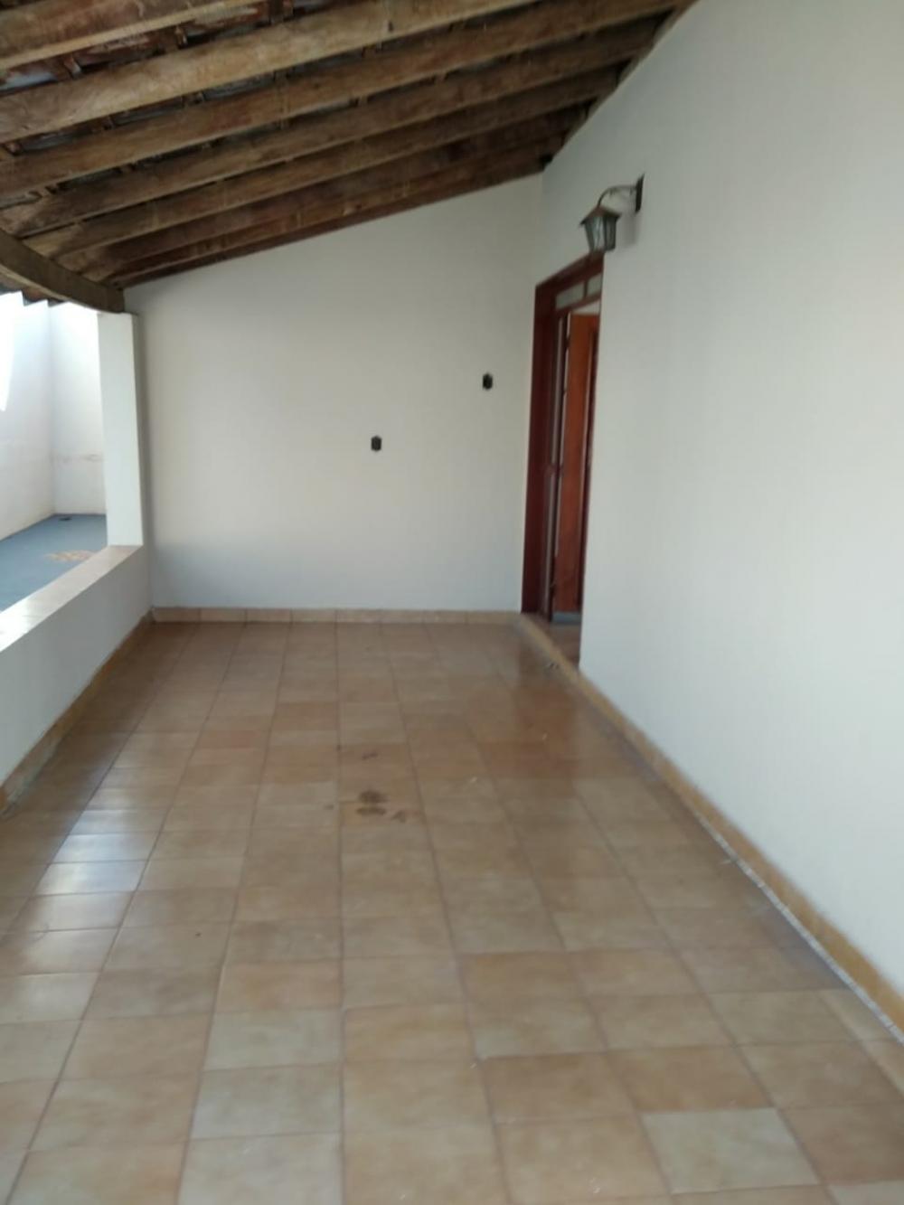 Alugar Casa / Padrão em São José do Rio Preto apenas R$ 1.350,00 - Foto 1