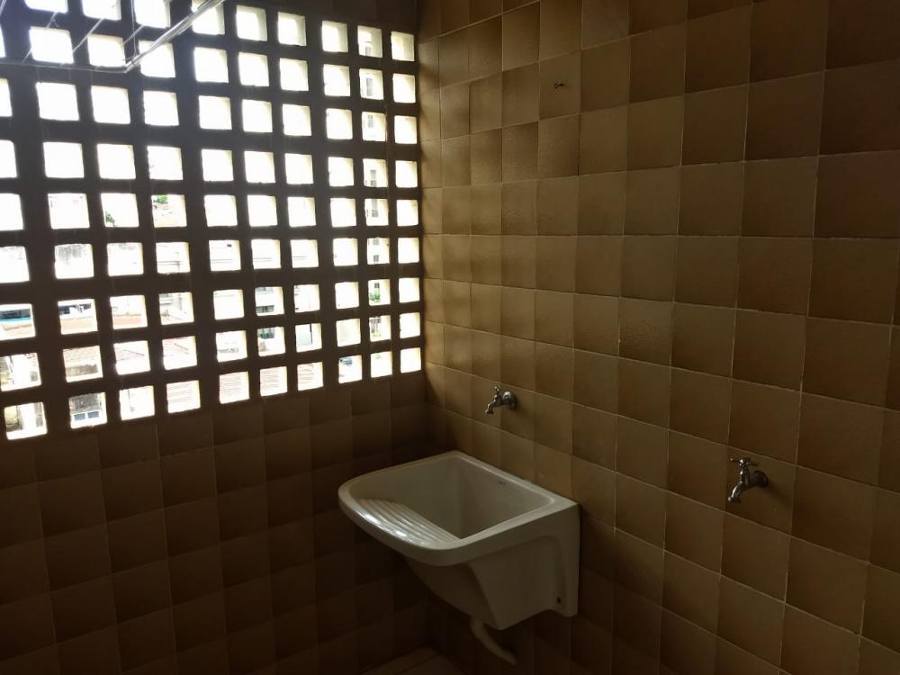 Alugar Apartamento / Padrão em São José do Rio Preto apenas R$ 800,00 - Foto 3