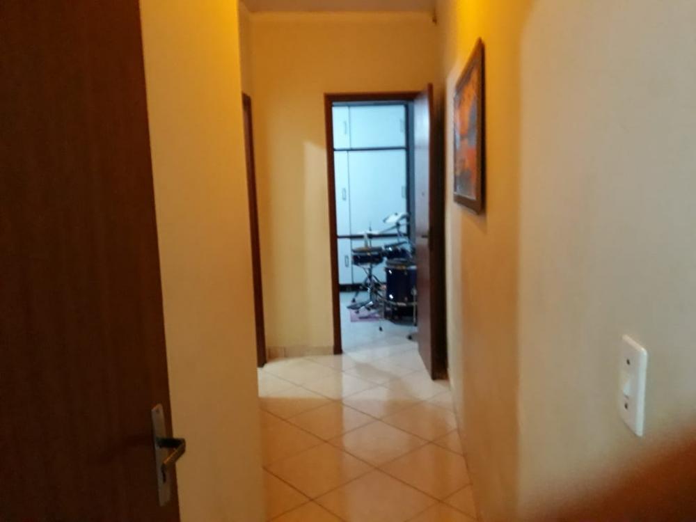 Comprar Casa / Padrão em São José do Rio Preto R$ 460.000,00 - Foto 11