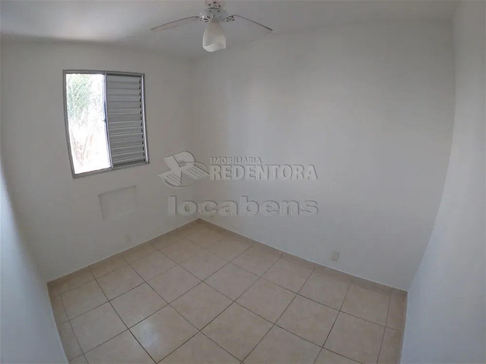 Alugar Apartamento / Padrão em São José do Rio Preto R$ 700,00 - Foto 7