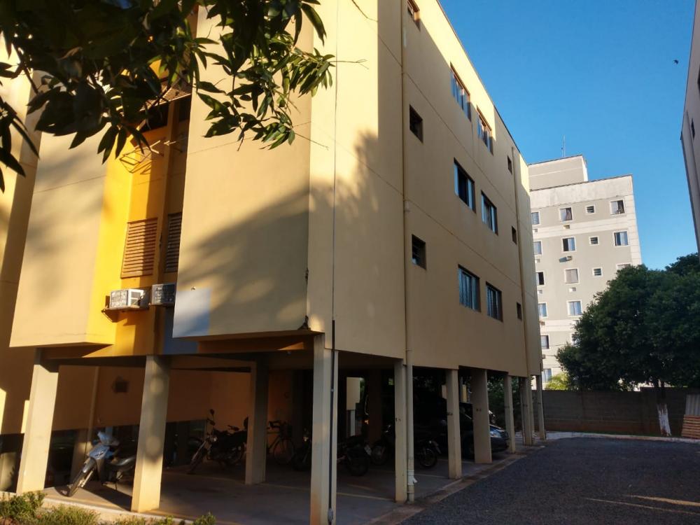 Comprar Apartamento / Padrão em São José do Rio Preto R$ 170.000,00 - Foto 1