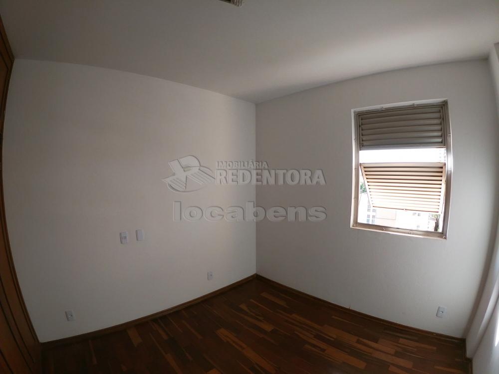 Alugar Apartamento / Padrão em São José do Rio Preto R$ 500,00 - Foto 9