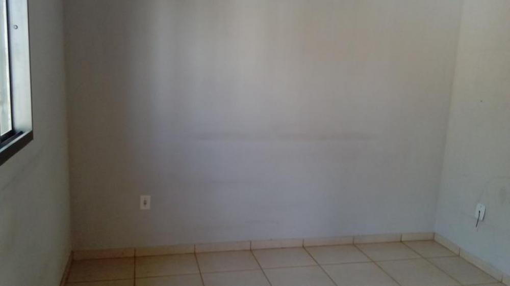 Alugar Casa / Padrão em São José do Rio Preto apenas R$ 650,00 - Foto 6