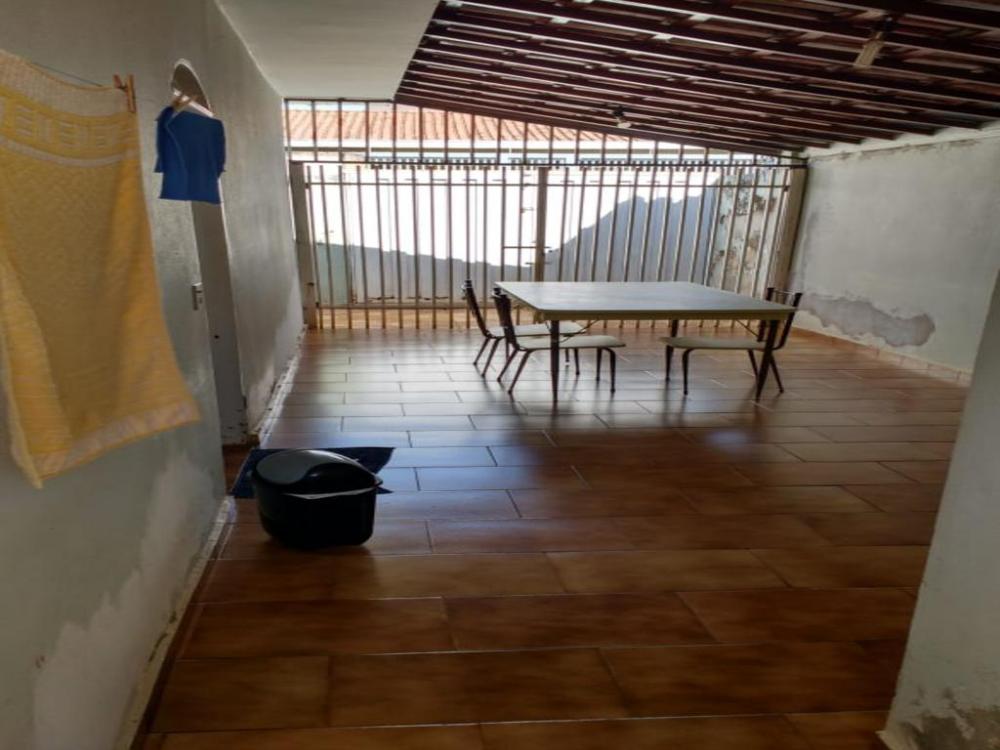 Comprar Casa / Padrão em São José do Rio Preto R$ 330.000,00 - Foto 4