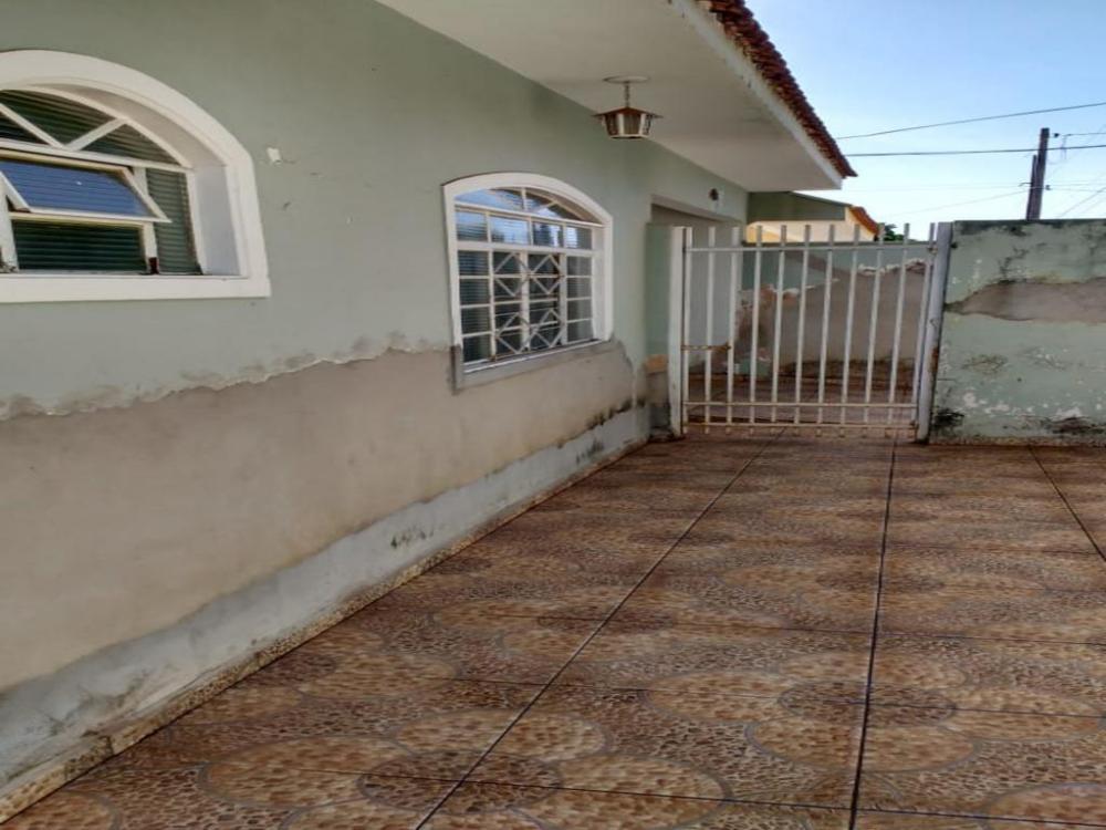 Comprar Casa / Padrão em São José do Rio Preto R$ 330.000,00 - Foto 7