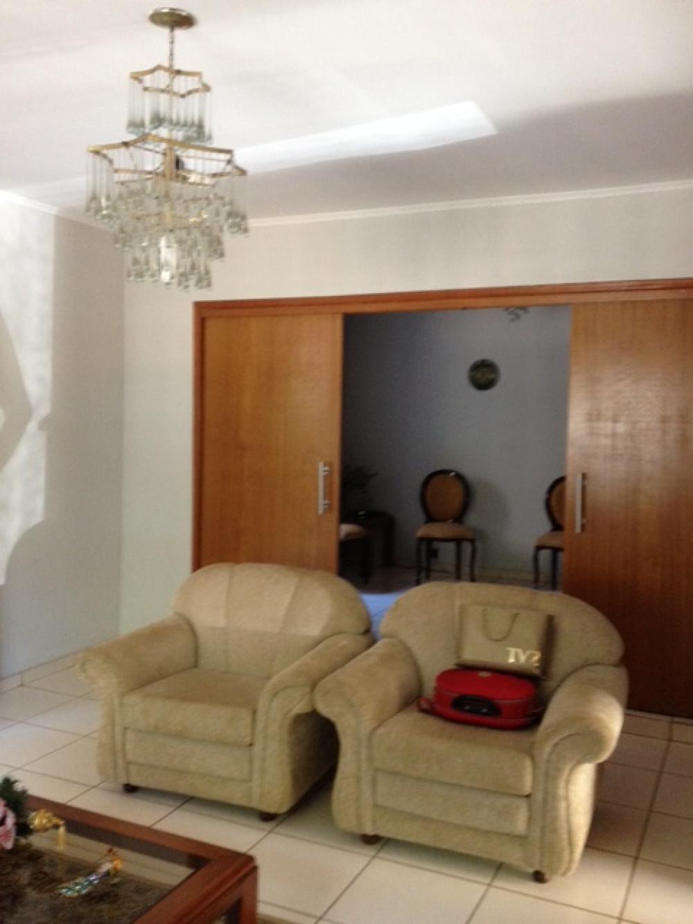 Comprar Casa / Padrão em São José do Rio Preto apenas R$ 800.000,00 - Foto 2