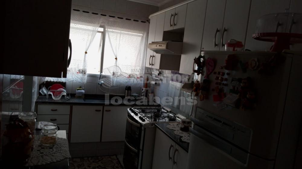 Comprar Apartamento / Padrão em São José do Rio Preto R$ 234.000,00 - Foto 3