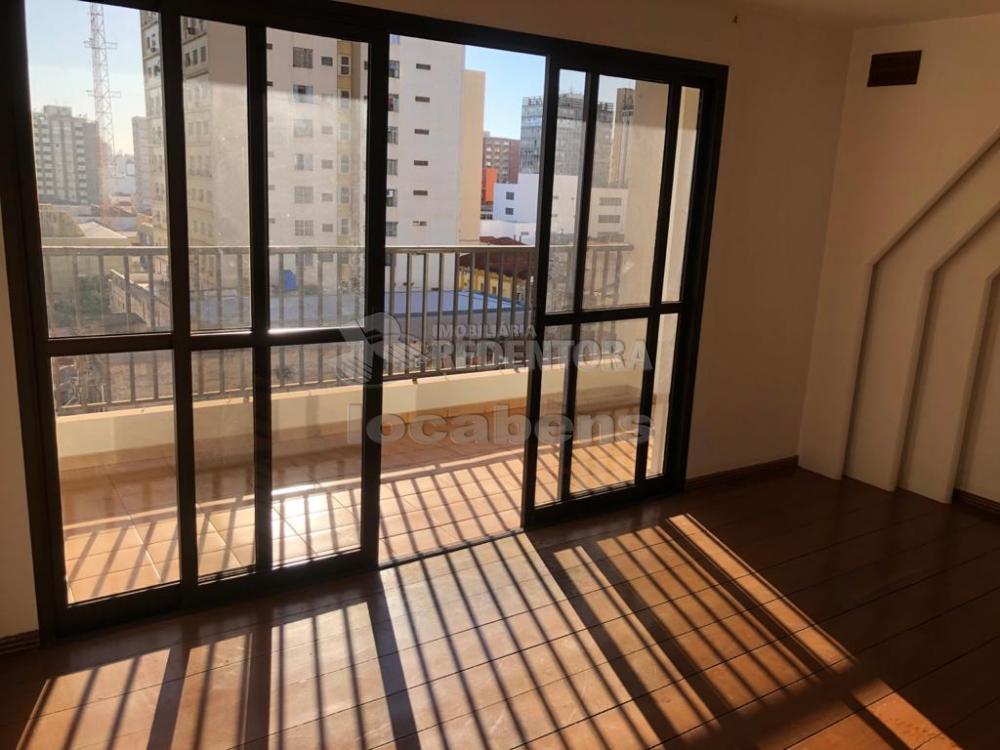 Alugar Apartamento / Padrão em São José do Rio Preto R$ 3.500,00 - Foto 3