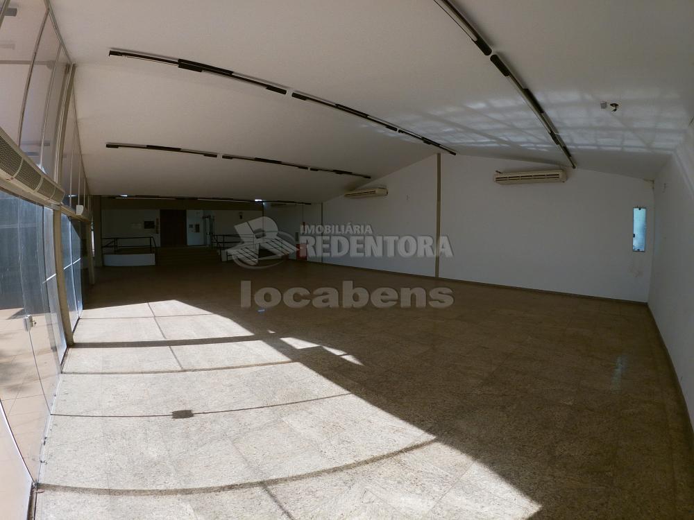 Alugar Comercial / Salão em São José do Rio Preto R$ 30.000,00 - Foto 26