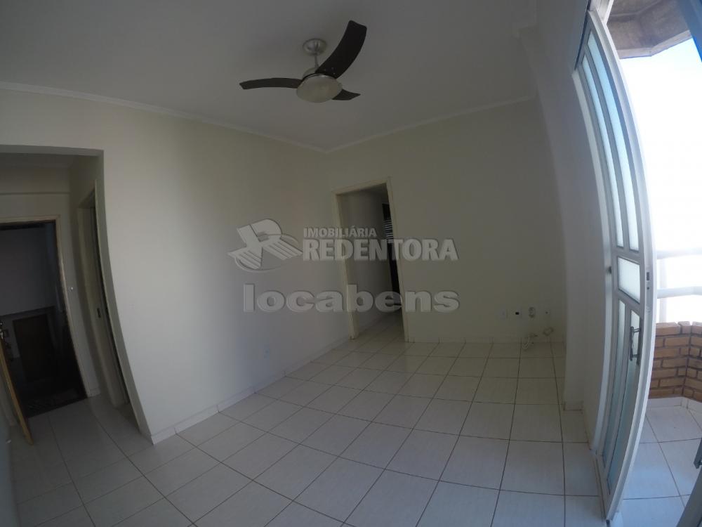 Alugar Apartamento / Padrão em São José do Rio Preto R$ 1.005,00 - Foto 12