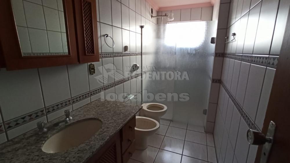 Alugar Apartamento / Padrão em São José do Rio Preto R$ 765,54 - Foto 7