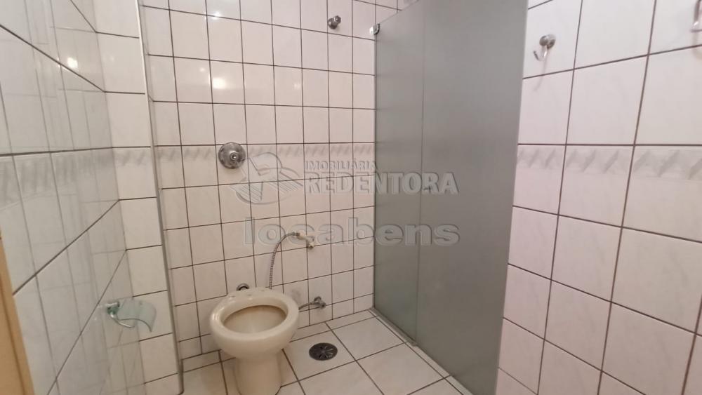 Alugar Apartamento / Padrão em São José do Rio Preto R$ 765,54 - Foto 6