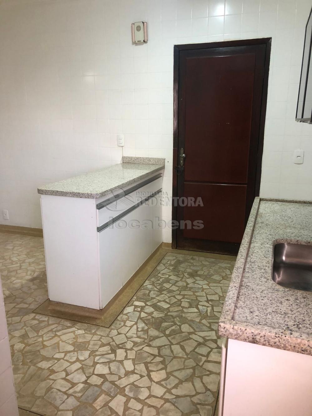 Alugar Apartamento / Padrão em São José do Rio Preto apenas R$ 880,00 - Foto 4