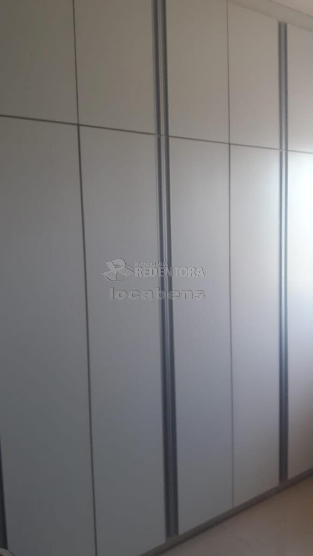 Comprar Apartamento / Padrão em São José do Rio Preto R$ 200.000,00 - Foto 14