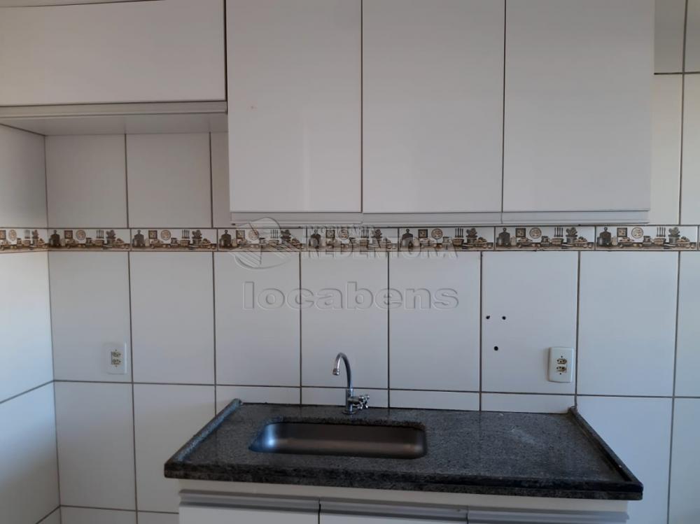 Comprar Apartamento / Padrão em São José do Rio Preto R$ 411.000,00 - Foto 24