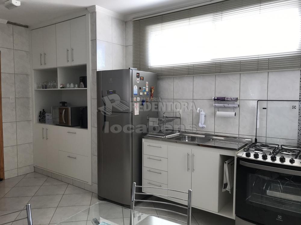Comprar Apartamento / Padrão em São José do Rio Preto R$ 310.000,00 - Foto 8