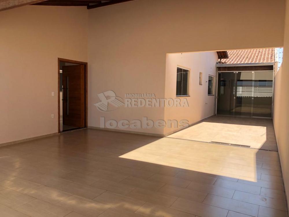 Alugar Casa / Padrão em São José do Rio Preto R$ 1.650,00 - Foto 14