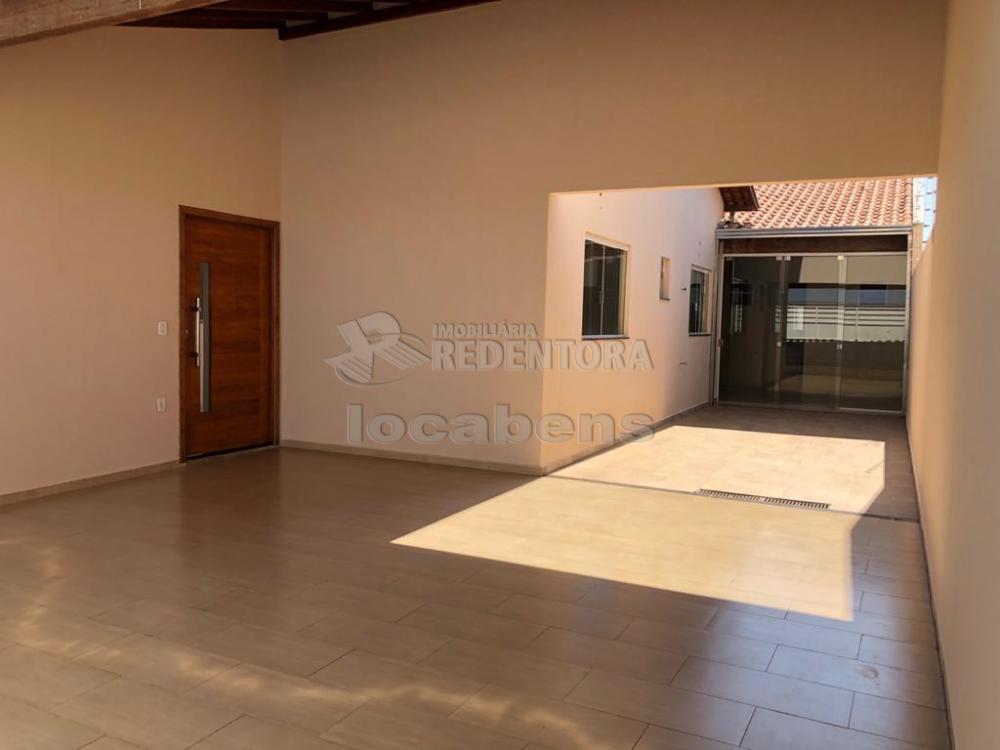 Alugar Casa / Padrão em São José do Rio Preto R$ 1.650,00 - Foto 16