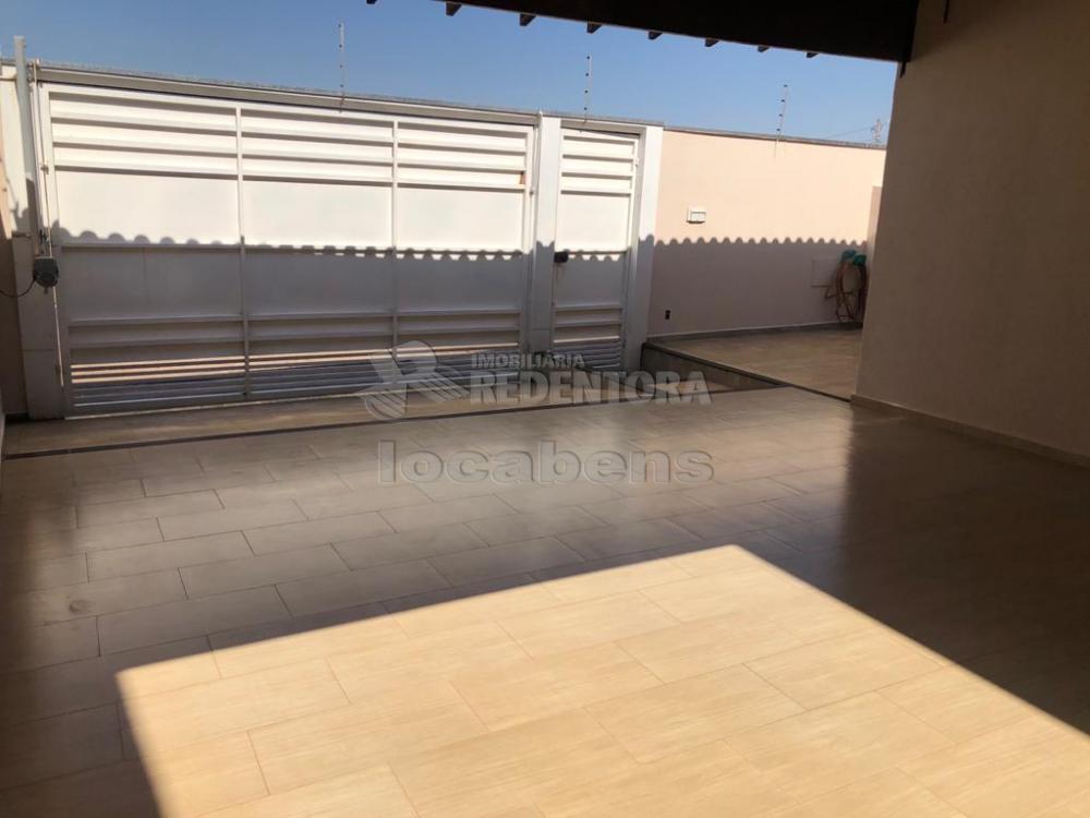 Alugar Casa / Padrão em São José do Rio Preto R$ 1.650,00 - Foto 18