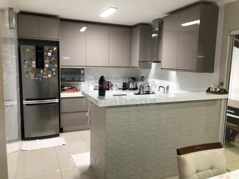 Comprar Casa / Padrão em São José do Rio Preto R$ 500.000,00 - Foto 2