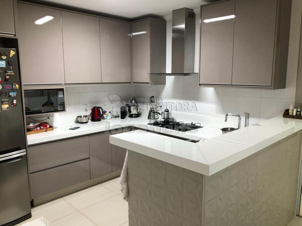 Comprar Casa / Padrão em São José do Rio Preto R$ 500.000,00 - Foto 1