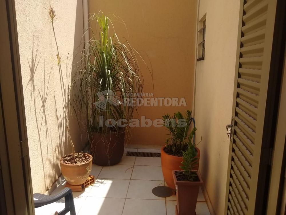 Comprar Casa / Padrão em São José do Rio Preto R$ 420.000,00 - Foto 3