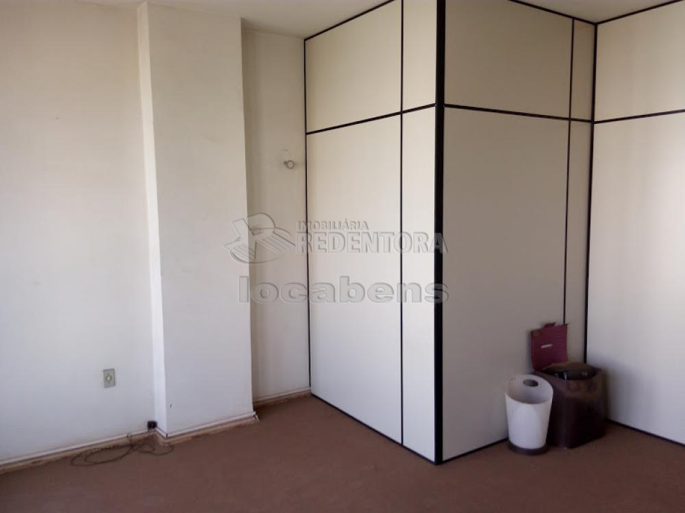 Comprar Comercial / Sala em São José do Rio Preto R$ 170.000,00 - Foto 1