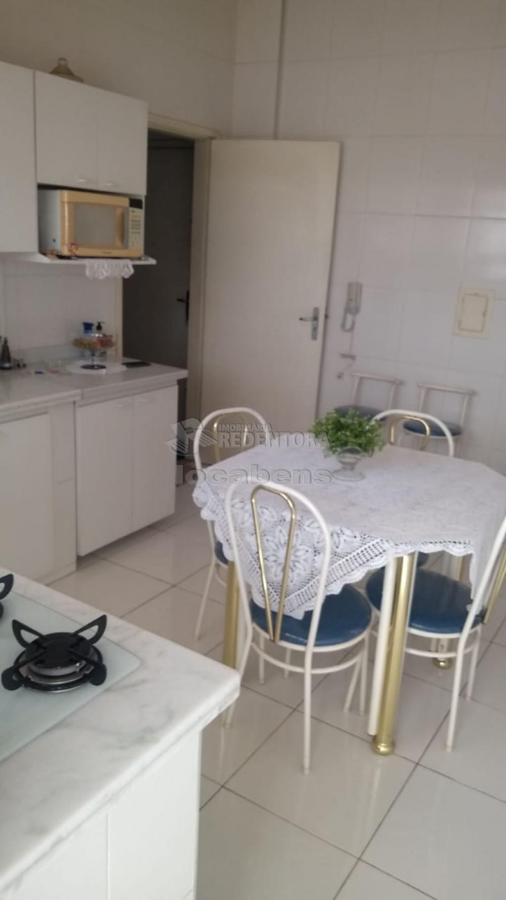 Comprar Apartamento / Padrão em São José do Rio Preto apenas R$ 350.000,00 - Foto 5
