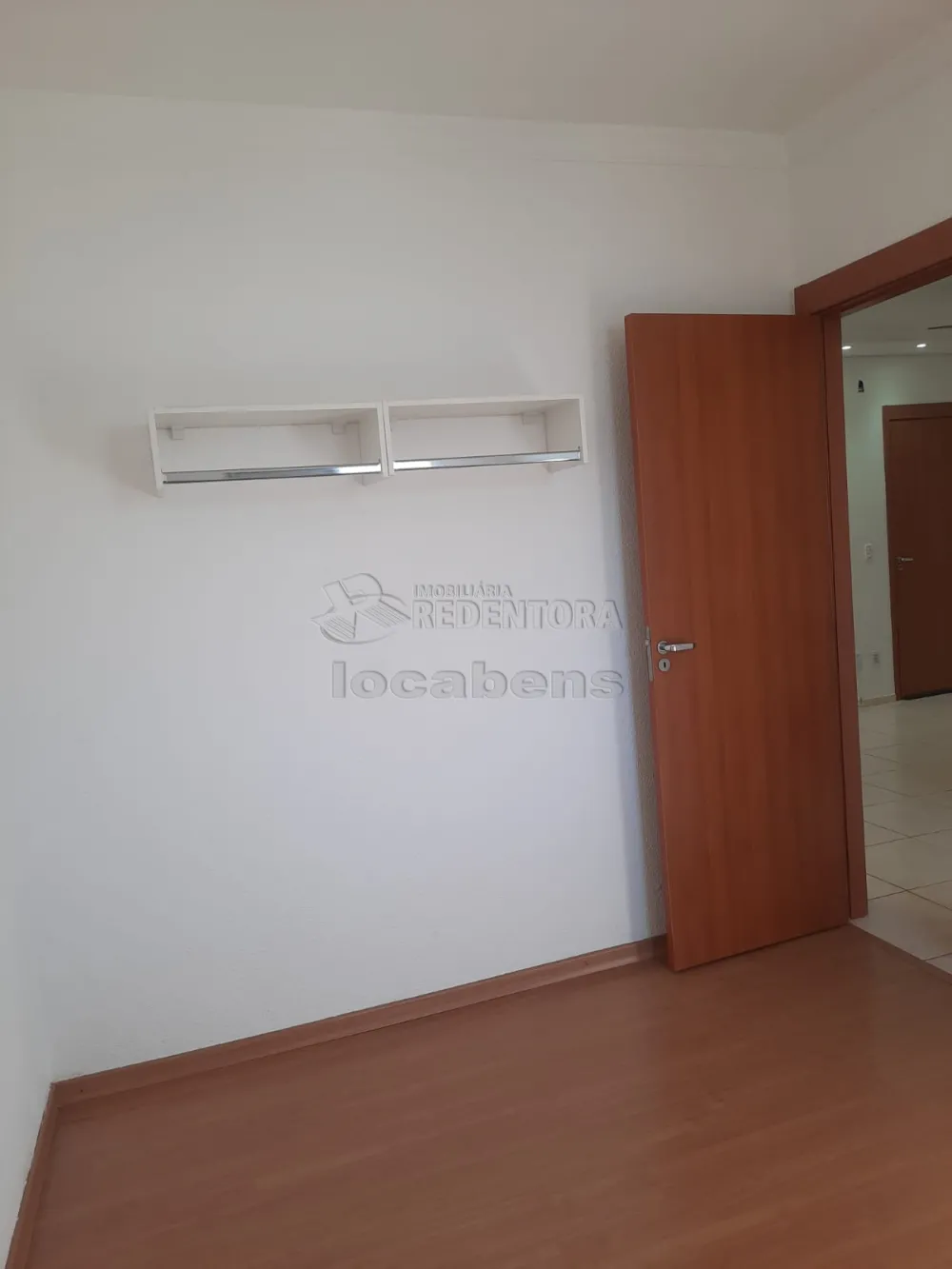 Alugar Apartamento / Padrão em São José do Rio Preto R$ 850,00 - Foto 5