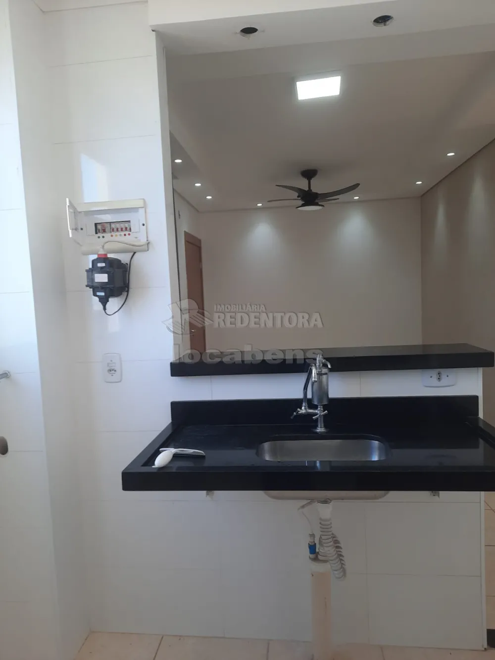 Alugar Apartamento / Padrão em São José do Rio Preto R$ 850,00 - Foto 13